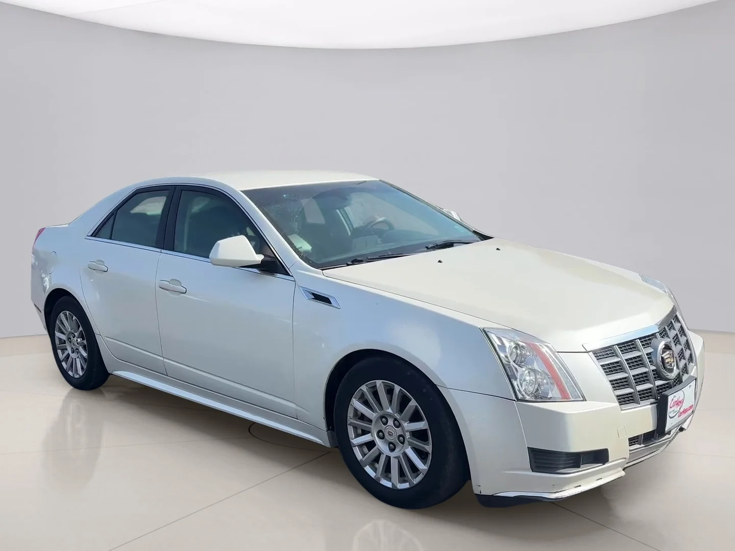 Used 2012 White Cadillac LUXURY image 5