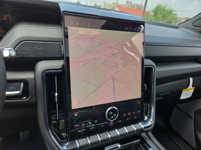 2026 GMC Yukon AT4 Ultimate - Photo 32