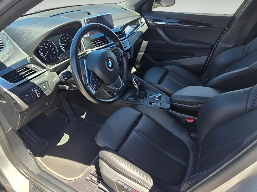 Used 2022 Glacier Silver Metallic BMW xDrive28i image 14