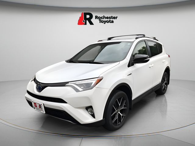 Certified Used 2018 White Toyota SE image 3