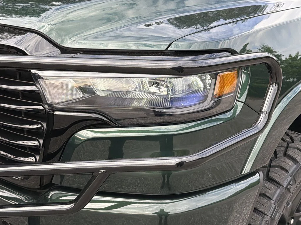 New 2026 Serrano-Green Metallic Exterior Paint RAM Laramie image 44