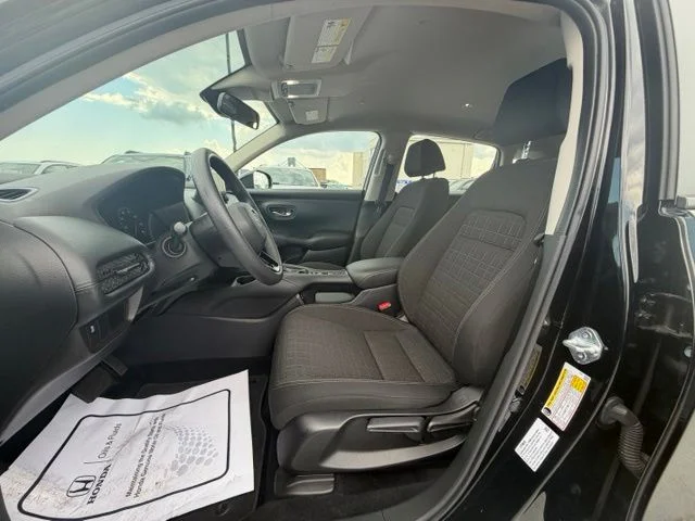Used 2024  Honda LX image 10
