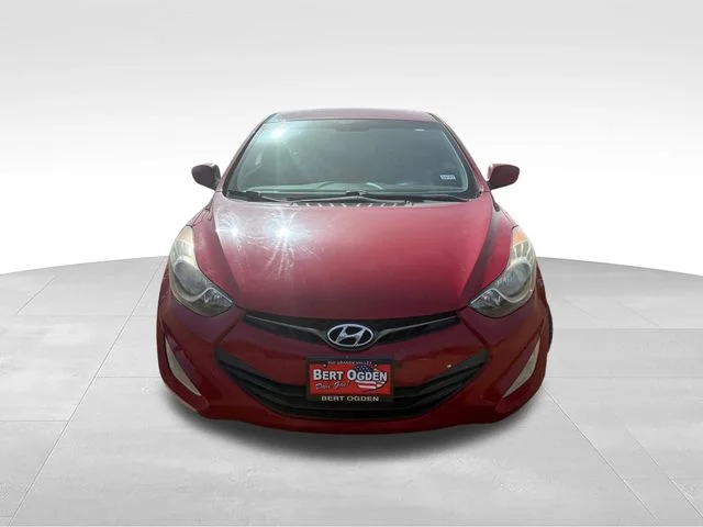 Used 2013 Red Hyundai GS image 2