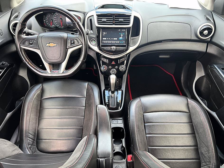 Used 2017 Cajun Red Tintcoat Chevrolet Premier image 18