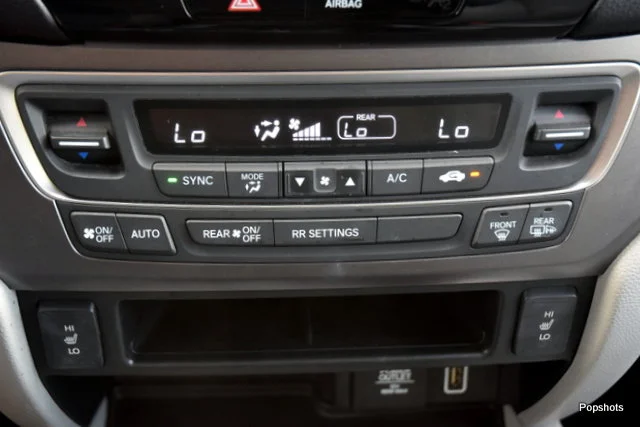 Used 2019 Forest Mist Metallic Honda RTL-T image 19