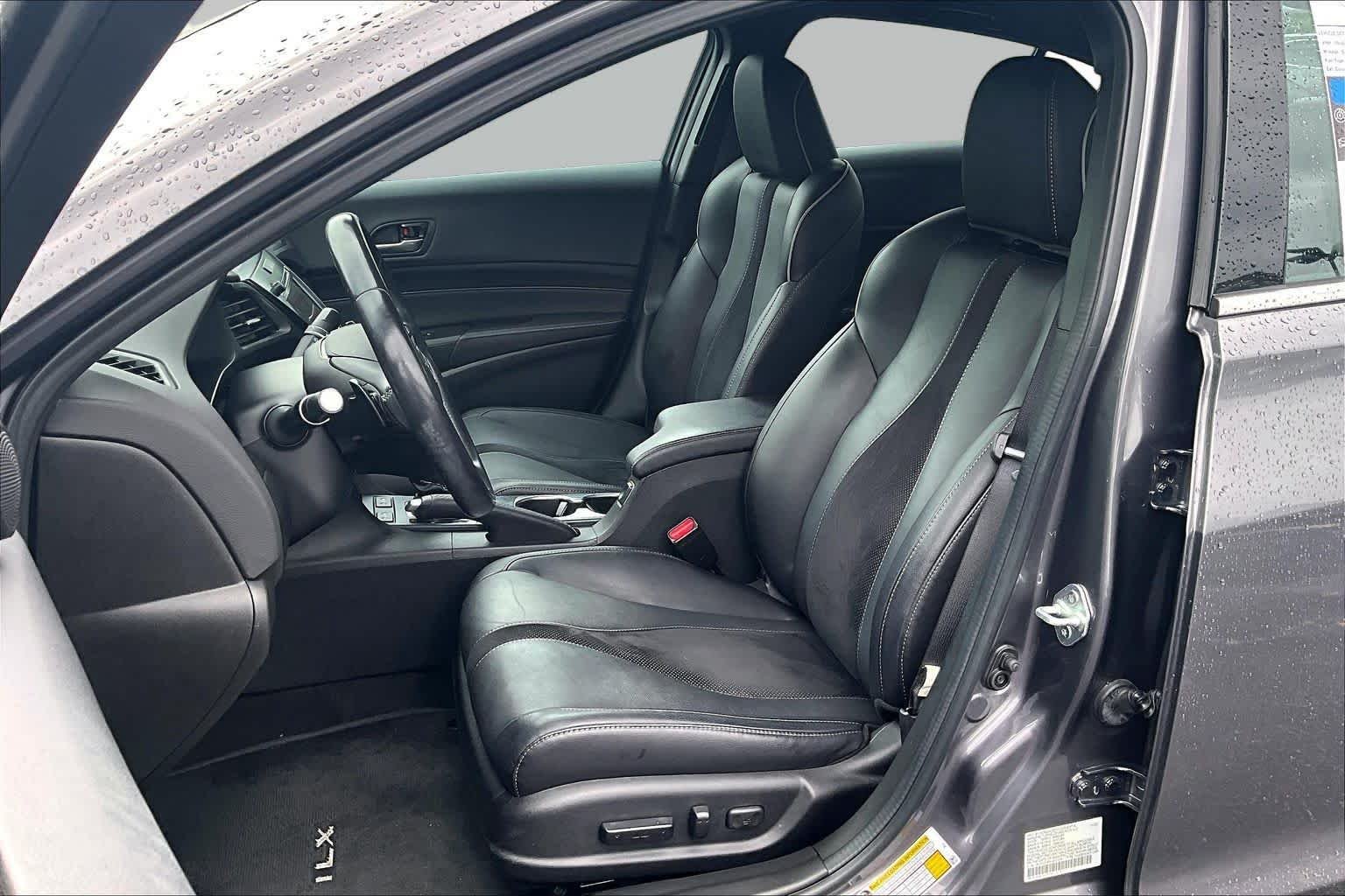 Used 2022 Modern Steel Metallic Acura w/Premium/A-Spec Package image 8