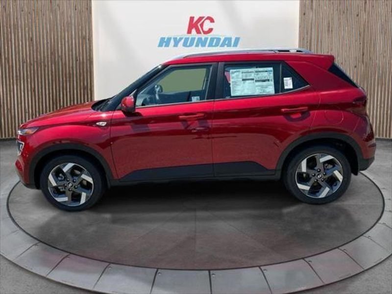 Used 2025 Ultimate Red Hyundai Limited image 2