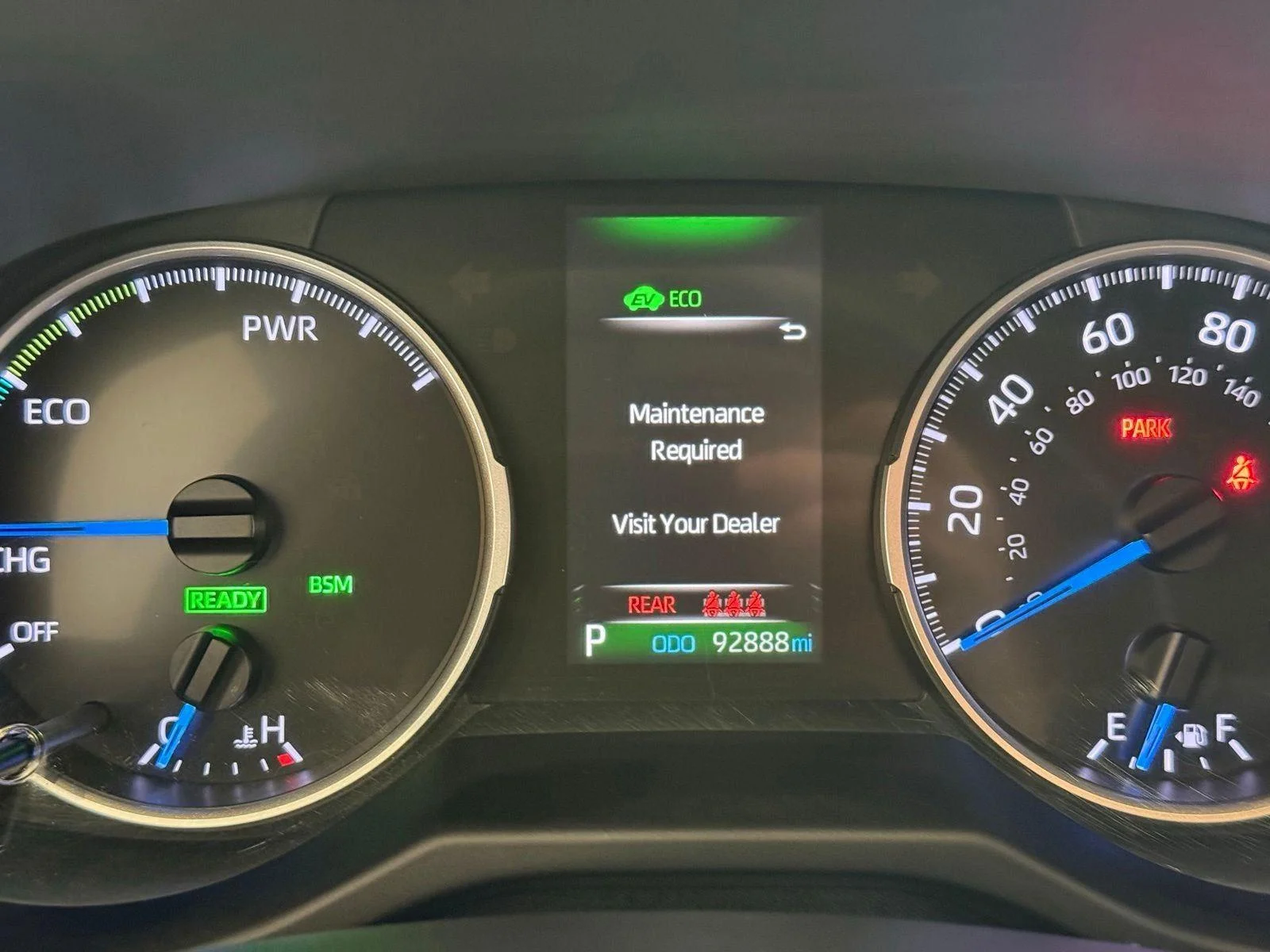 Used 2019 Magnetic Gray Metallic Toyota XLE image 6