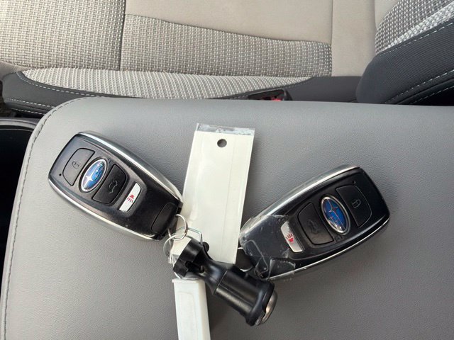 Used 2021 Crystal Black Silica Subaru Premium image 27