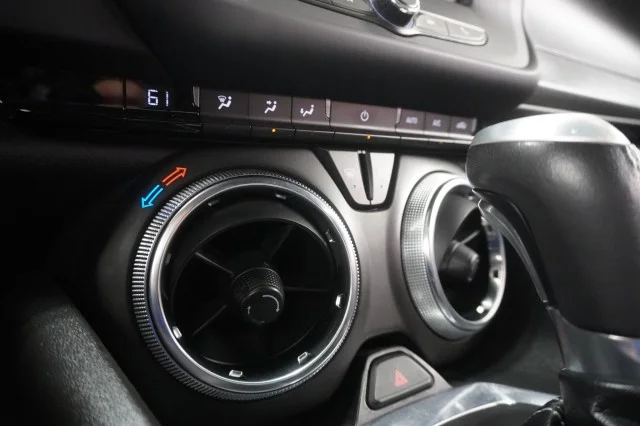 Used 2021  Chevrolet 1LS image 27