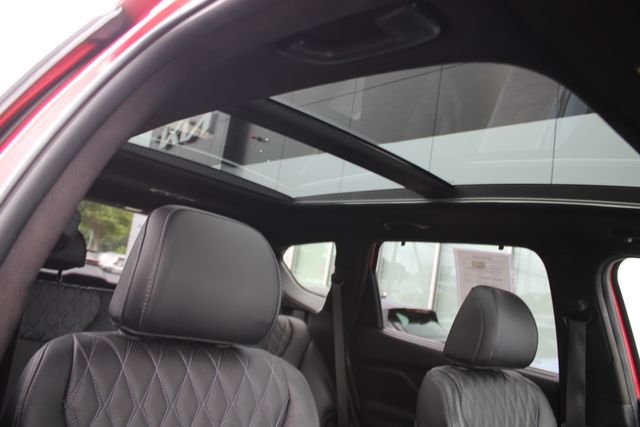 Used 2023 Red Hyundai Calligraphy image 35