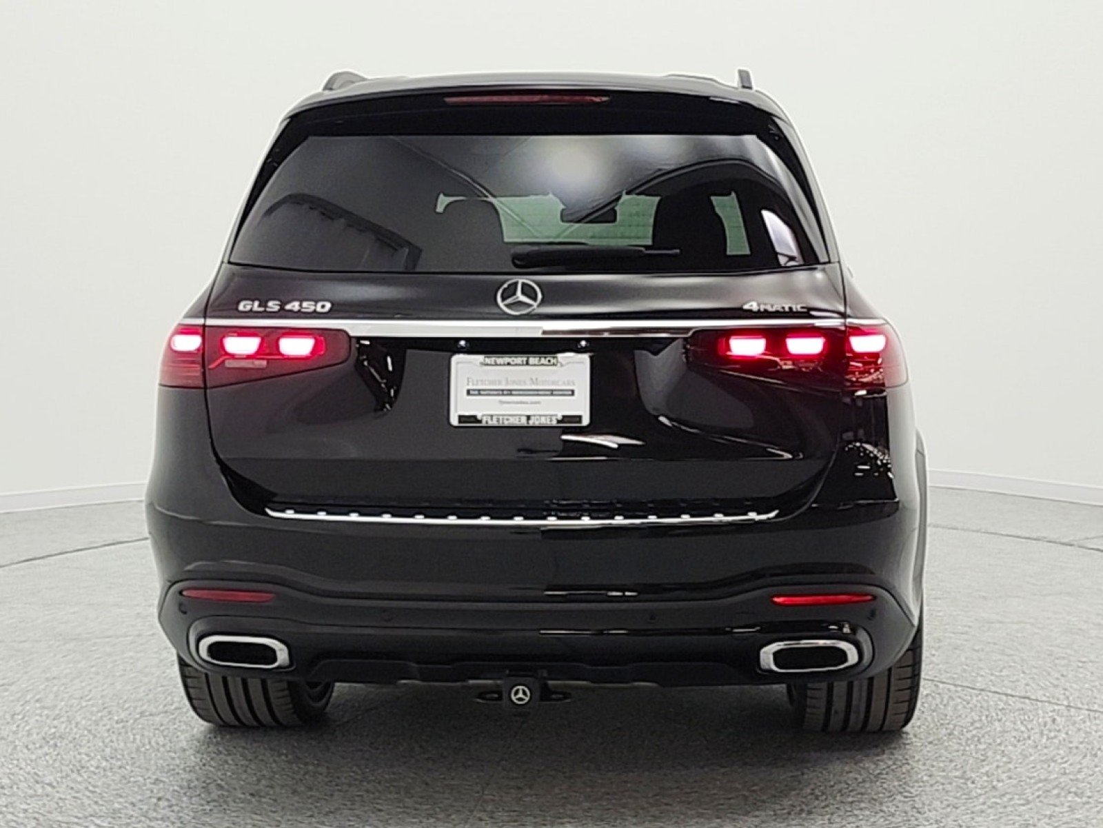 Used 2026 Obsidian Black Metallic Mercedes-Benz GLS 450 4MATIC® SUV image 6