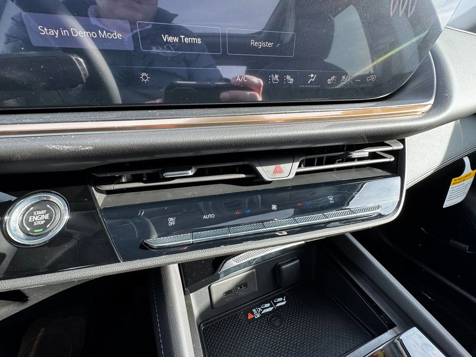 2026 Buick Envision Avenir - Photo 18