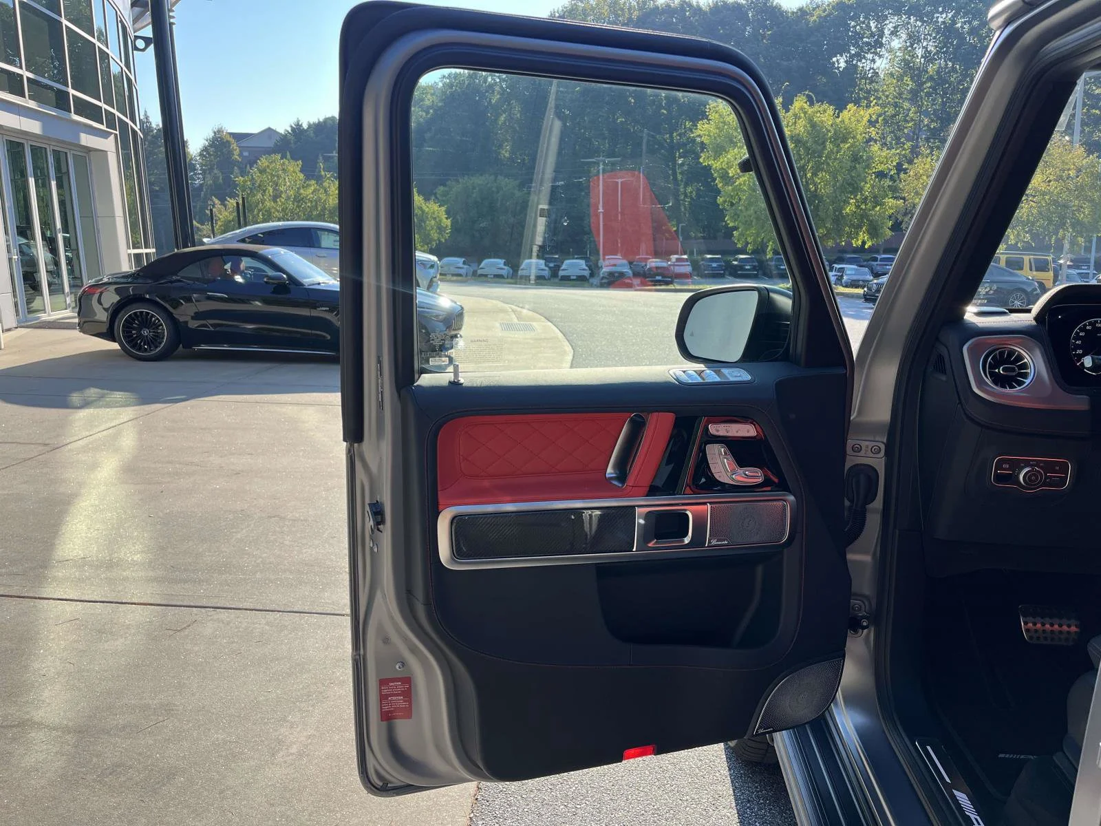 New 2027 MANUFAKTUR Platinum magno Mercedes-Benz AMG® G 63 SUV image 15
