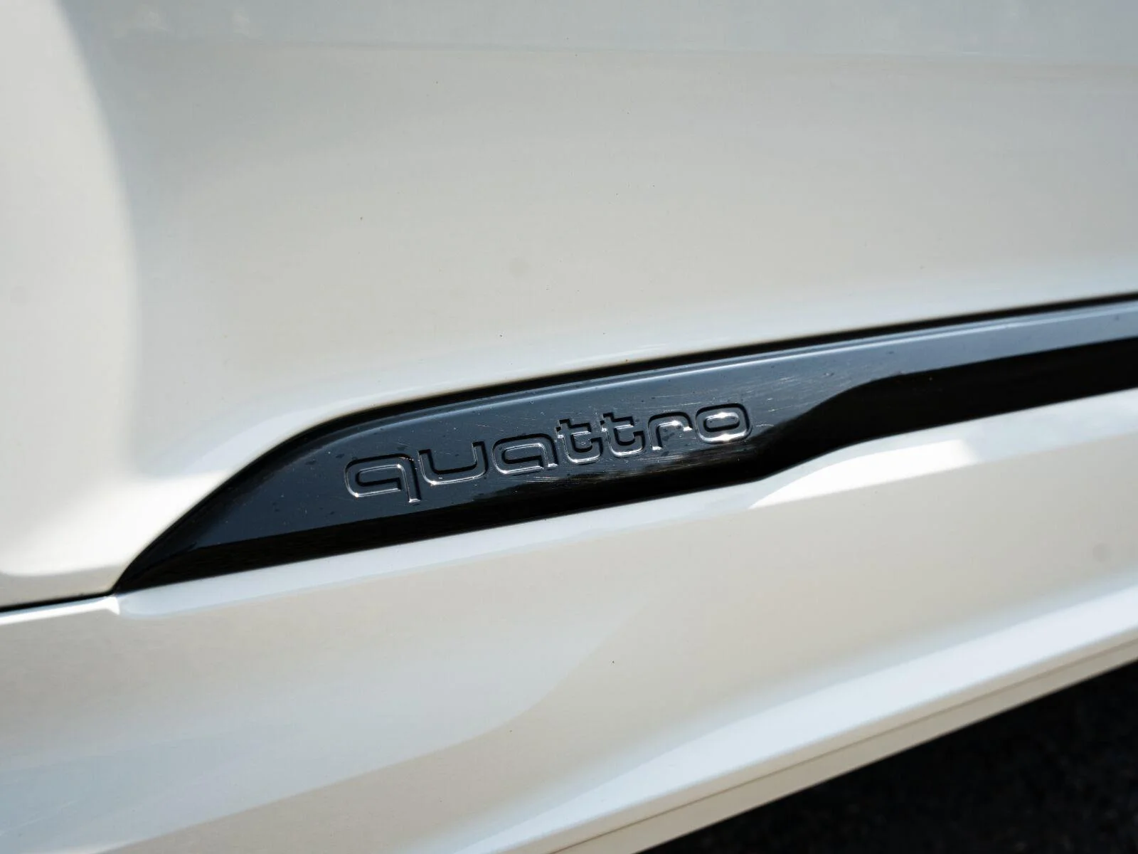 Used 2025 Glacier White Metallic Audi Prestige image 22