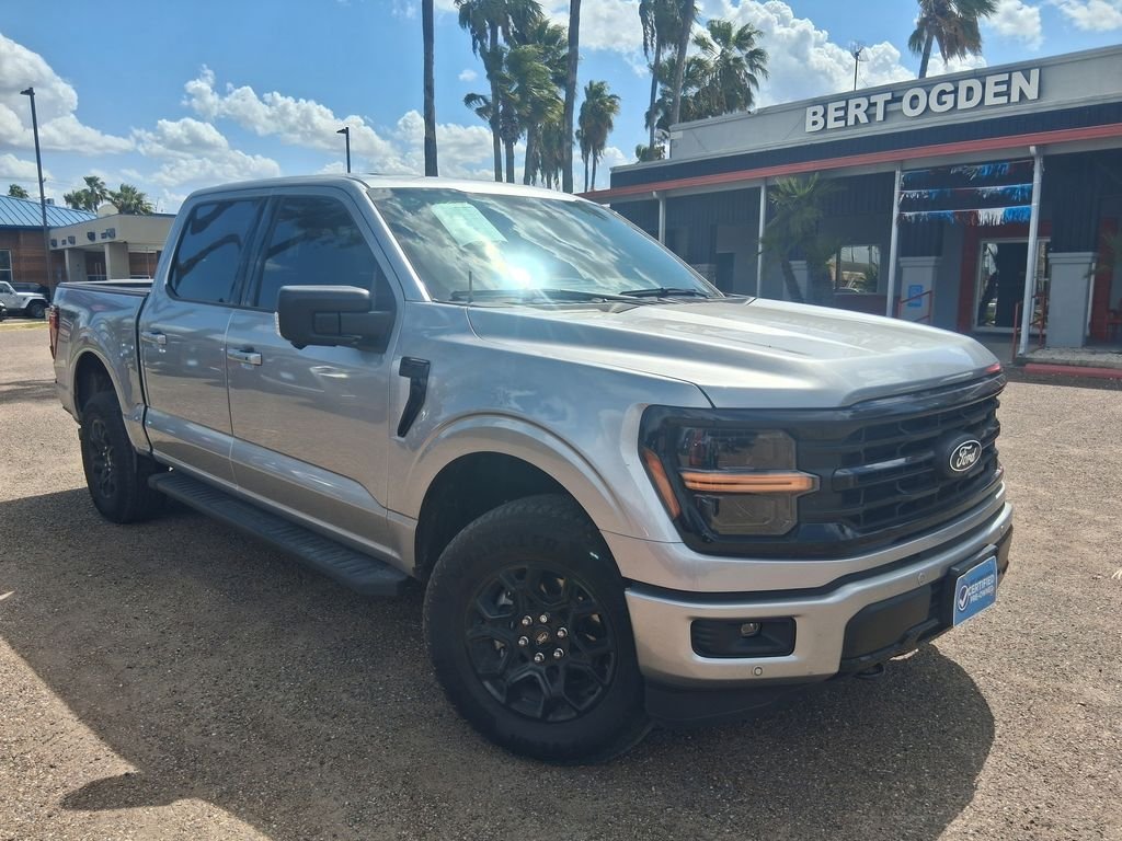 Used 2025 Silver Ford XLT image 1