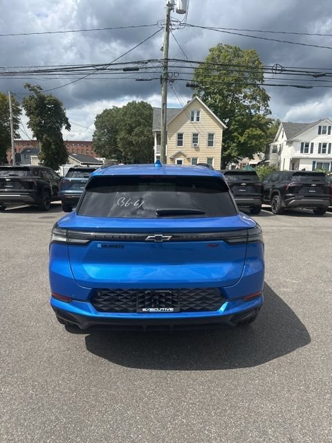 2025 Chevrolet Equinox EV RS - Photo 4