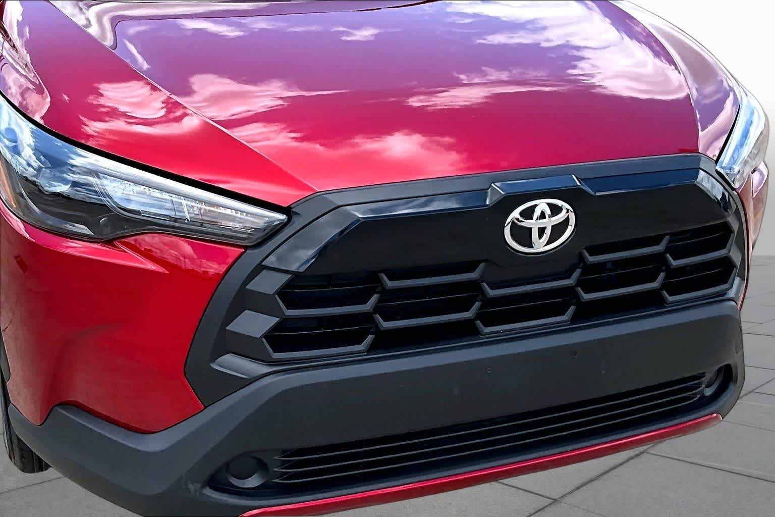 Used 2026 Soul Red Crystal Toyota LE image 29