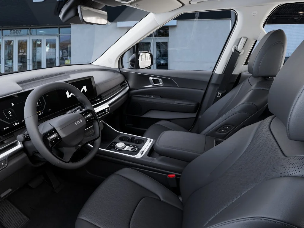 New 2027 Snow White Pearl Kia SX image 17
