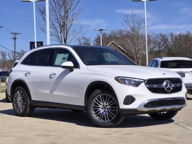 2026 Mercedes-Benz GLC