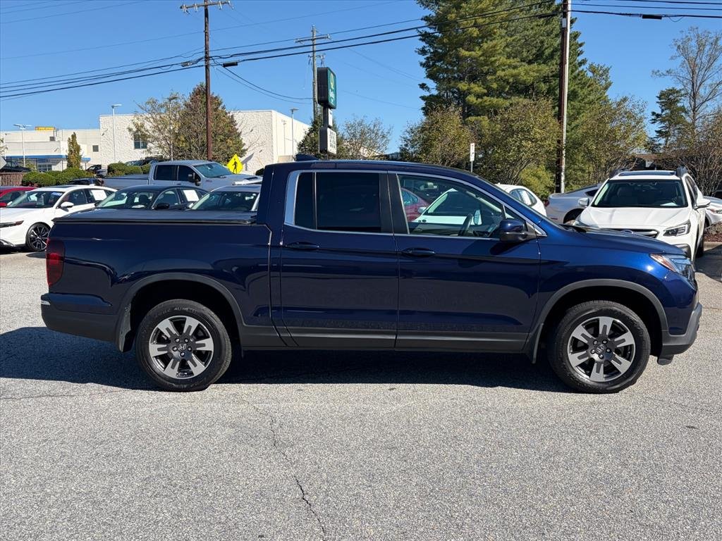Used 2017 Obsidian Blue Pearl Bs Honda RTL image 3