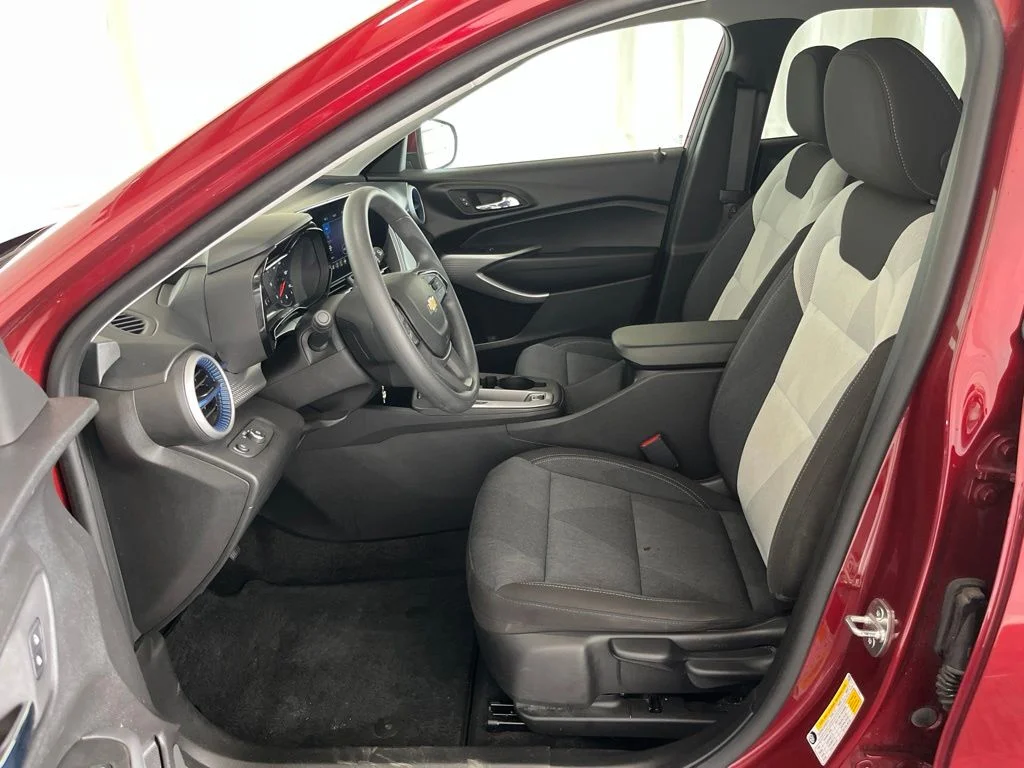 Used 2024 Red Chevrolet LS image 3