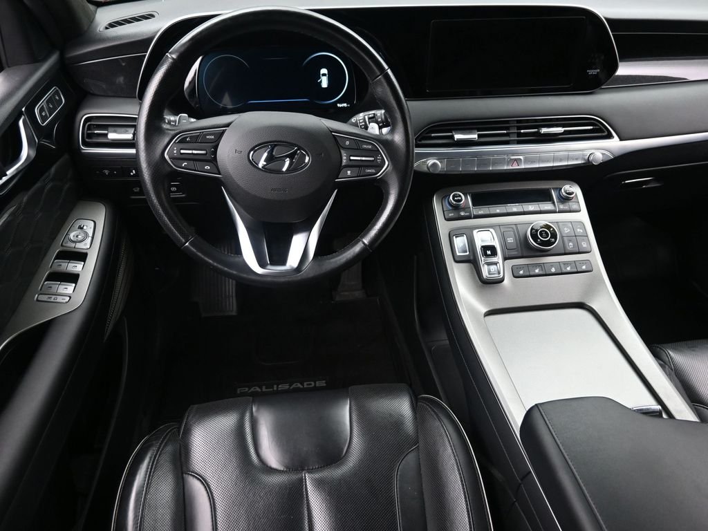 Used 2021 White Hyundai Calligraphy image 16
