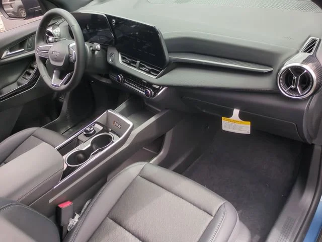 New 2026 Lakeshore Blue Metallic Chevrolet LT image 31