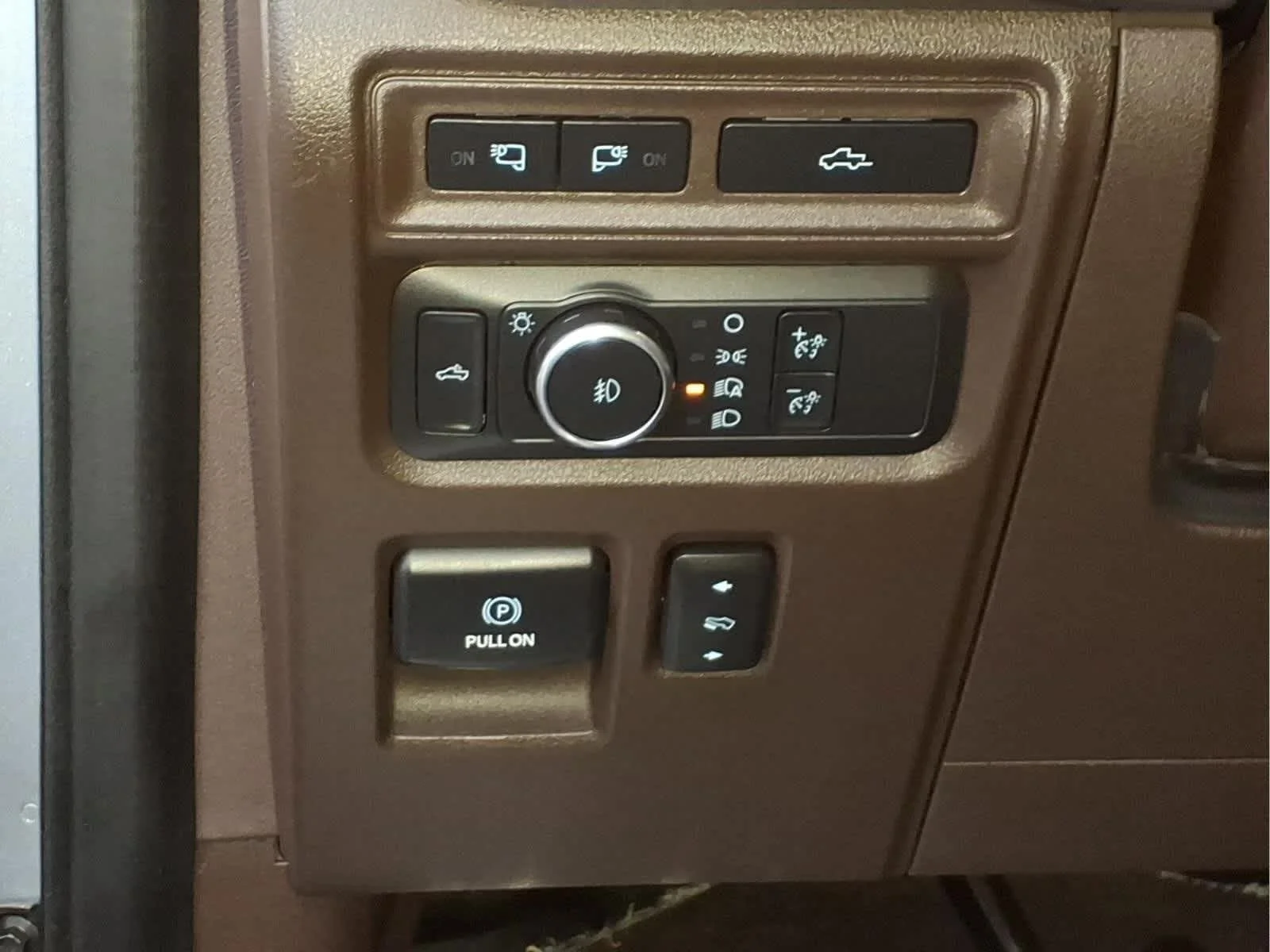 Used 2021 Iconic Silver Ford King Ranch image 13