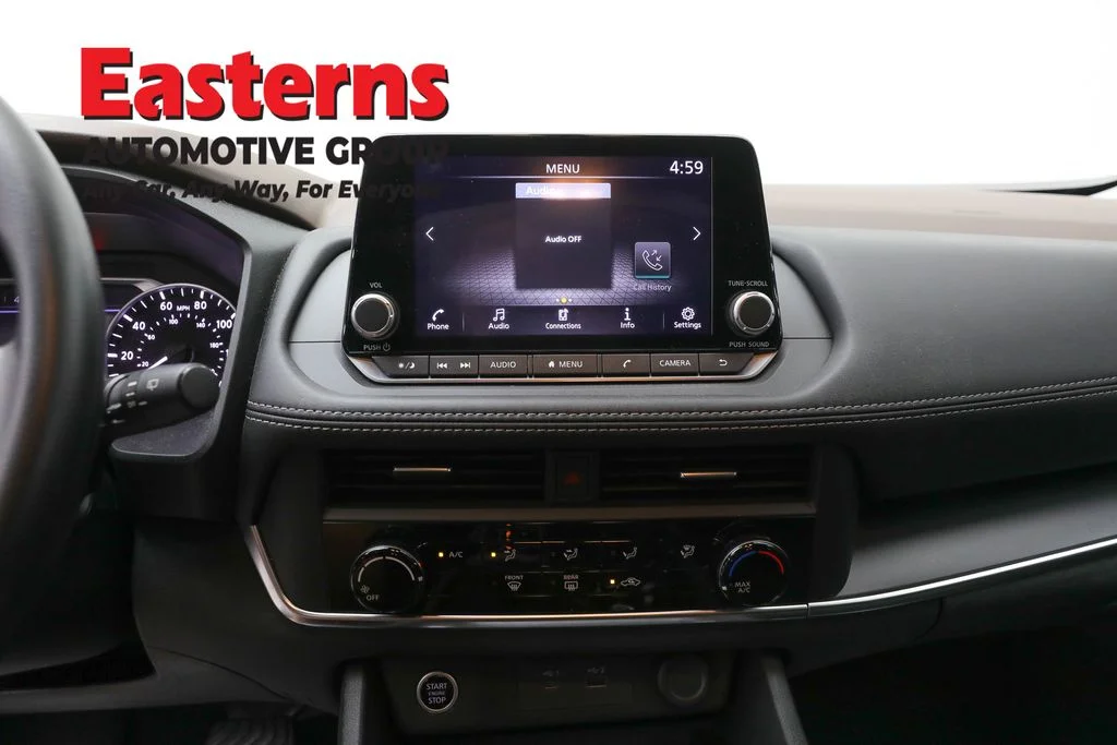 Used 2023 Gray Nissan S image 11