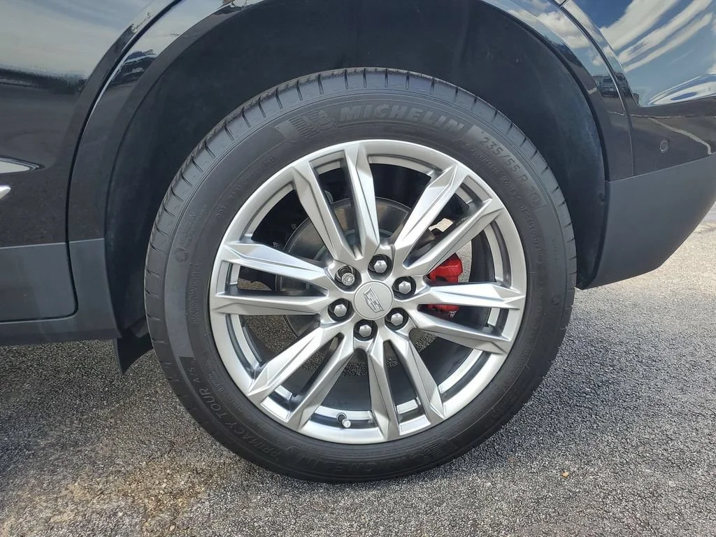 Used 2022 Stellar Black Metallic Cadillac Sport image 34
