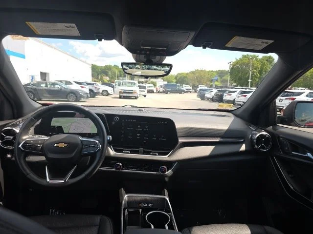Used 2025 Red Chevrolet LT image 15