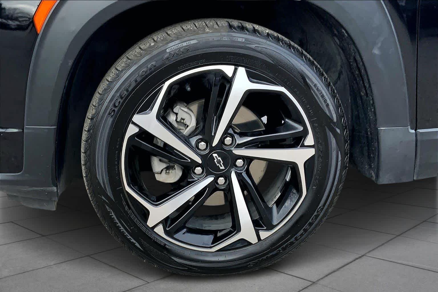 Used 2021 Mosaic Black Metallic Chevrolet RS image 11