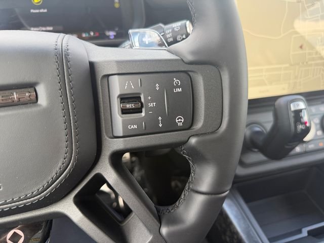New 2026 Petra Copper Land Rover OCTA image 23