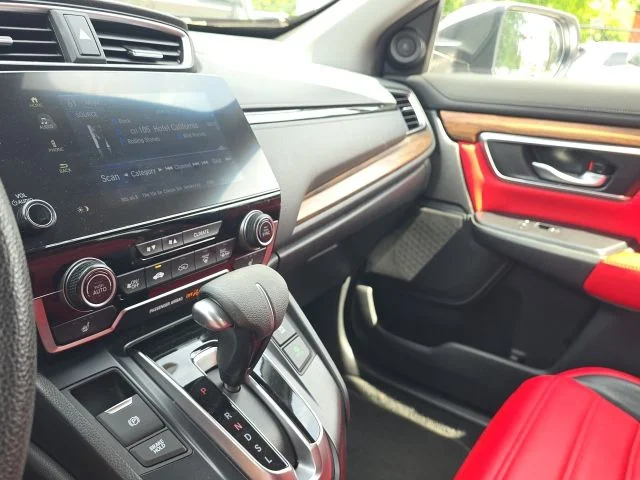 Used 2021  Honda EX image 25