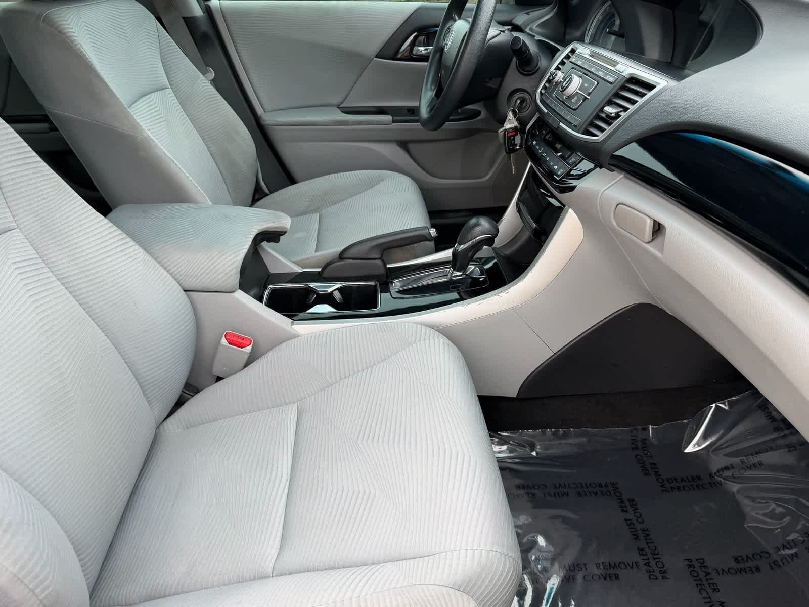 Used 2017 Black Honda LX image 11