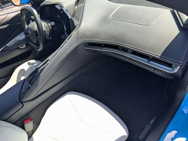 2022 Chevrolet Corvette 1LT - Photo 15