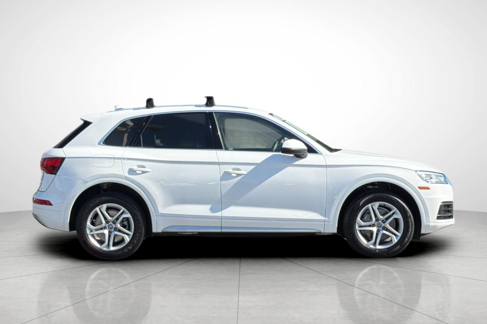 Used 2019 White Audi 2.0T Premium image 22