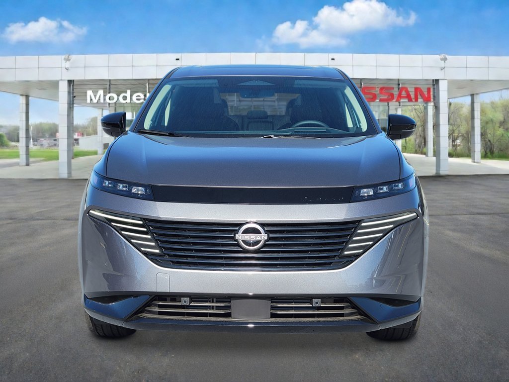 New 2026 Gun Metallic Nissan Platinum image 8