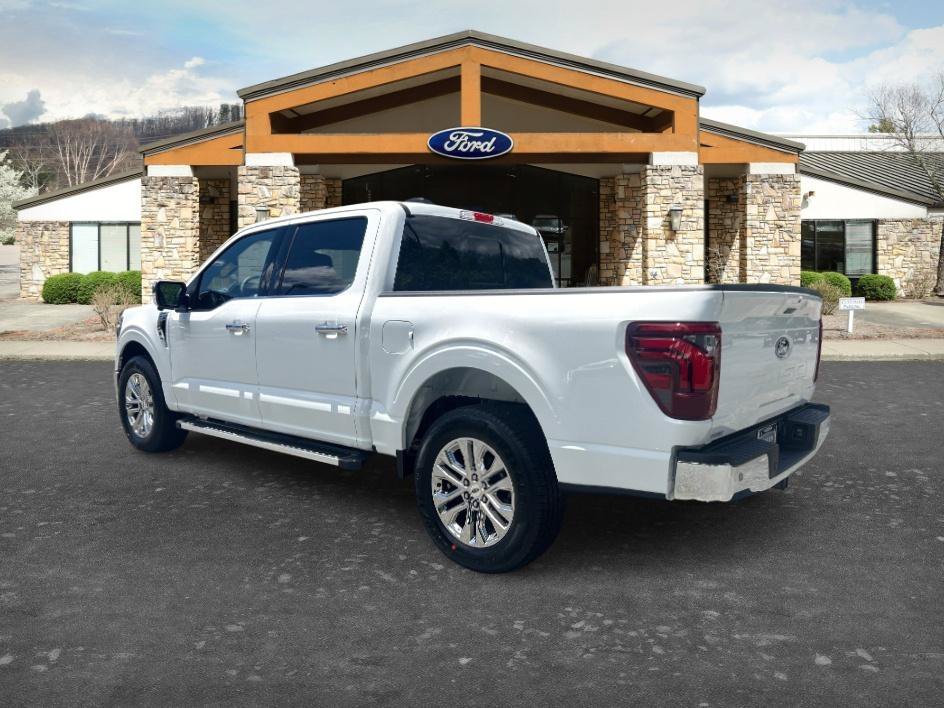 New 2026 Oxford White Ford Lariat® image 6