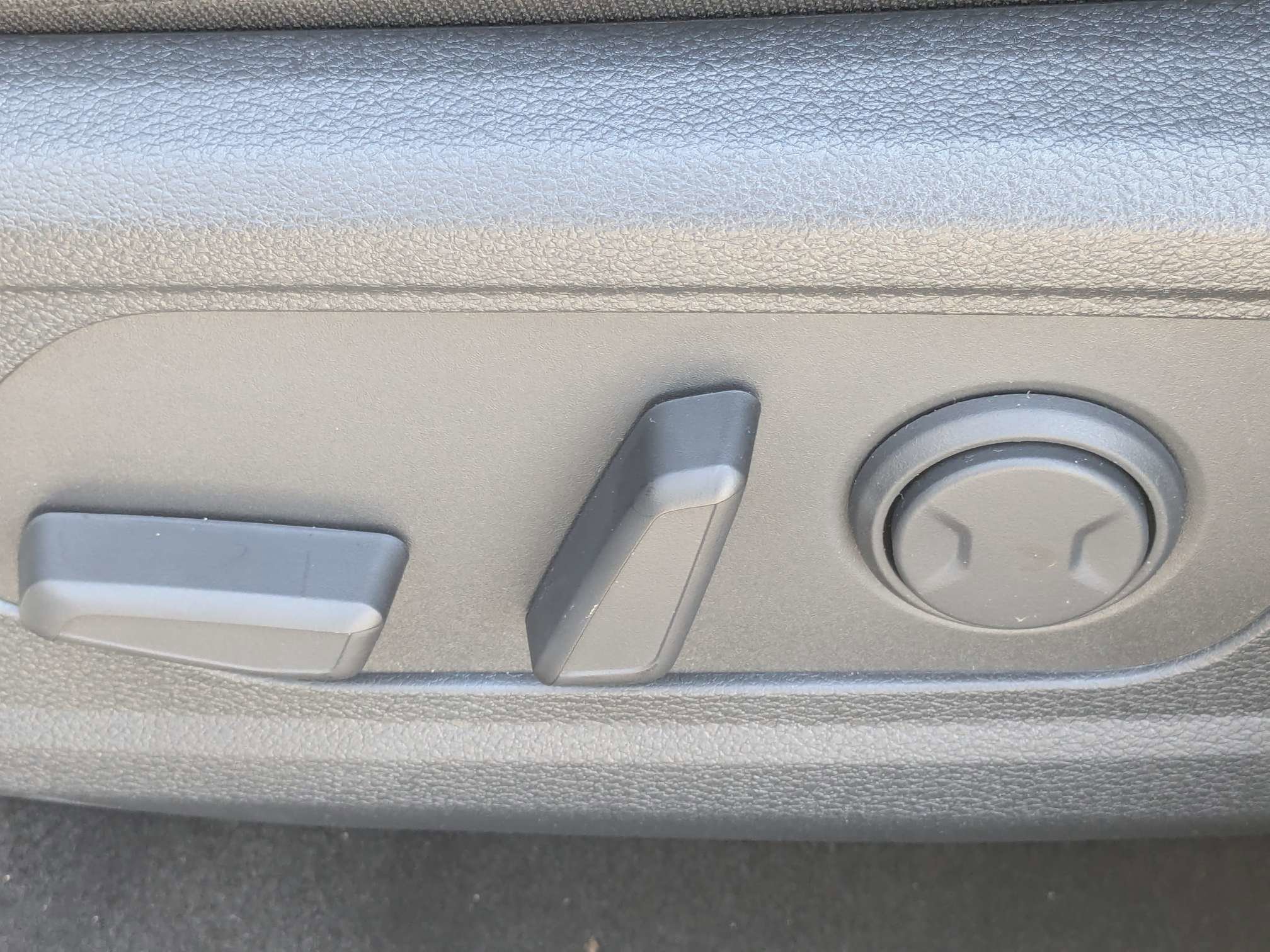 New 2026 Ebony Black Kia EX image 23