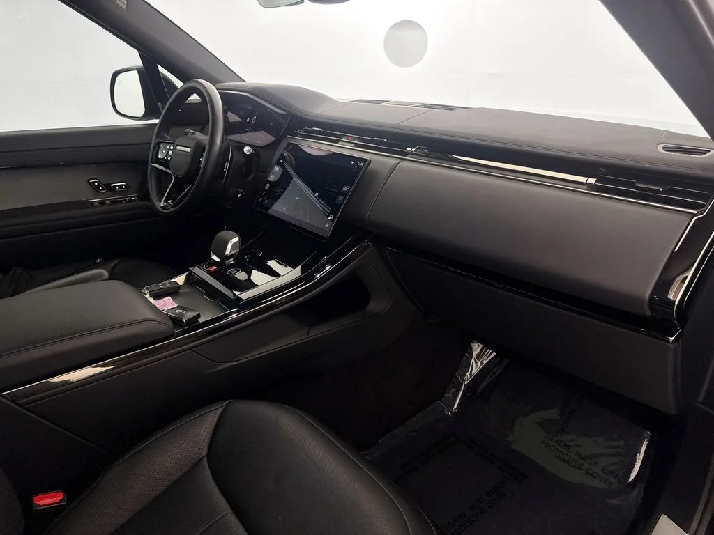 Certified Used 2024 Black Land Rover Dynamic SE image 28