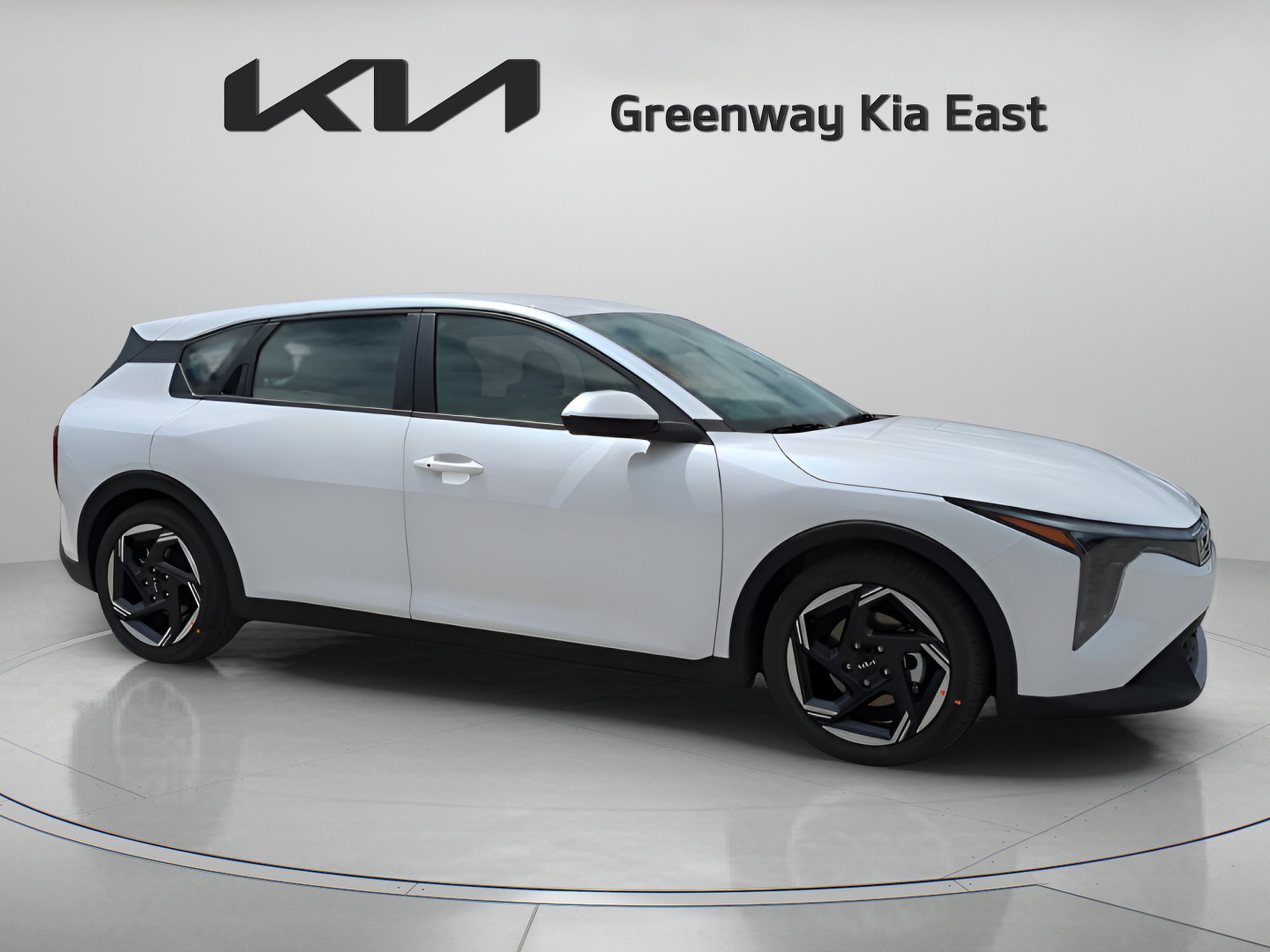 New 2026 Snow White Pearl Kia EX image 3