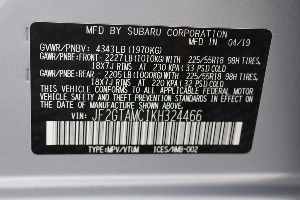 Used 2019 Silver Subaru 2.0i Limited image 29