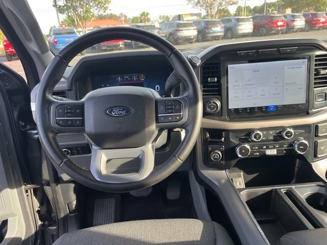 Used 2024 Gray Ford XLT image 15