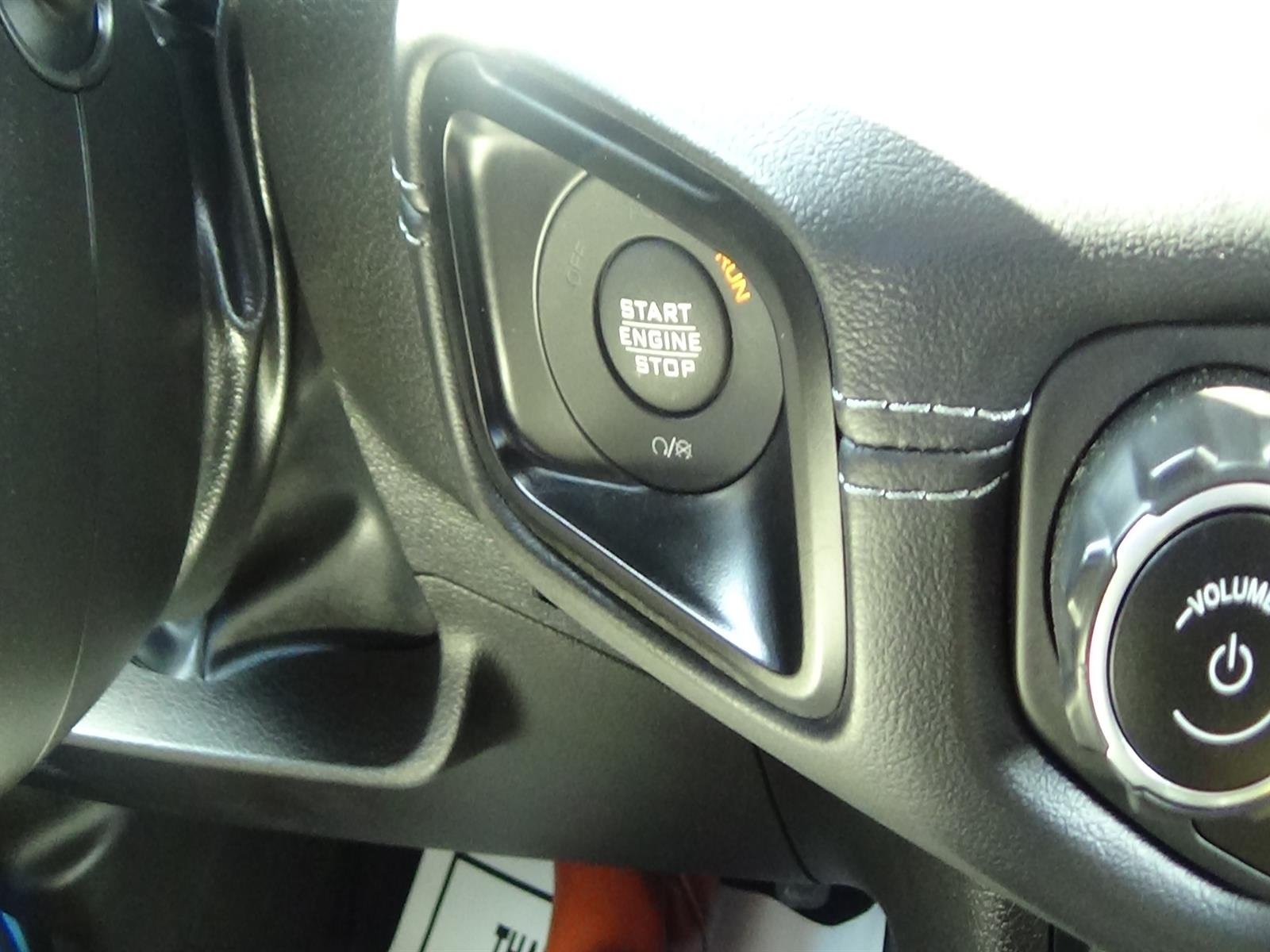 Used 2024 Hydro Blue Pearl Coat (pbj) Jeep Rubicon image 25