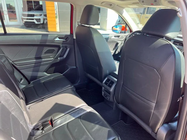 Used 2019 Red Volkswagen 2.0T SEL Premium image 30