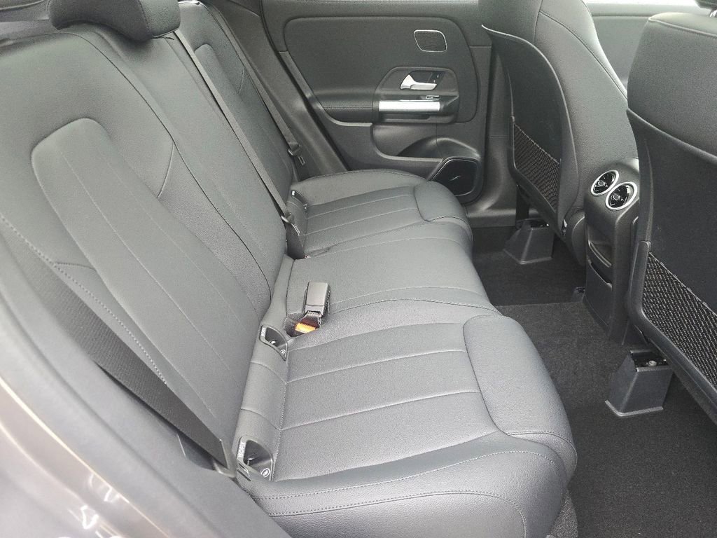 New 2026 Mountain Grey Metallic Mercedes-Benz GLA 250 image 56
