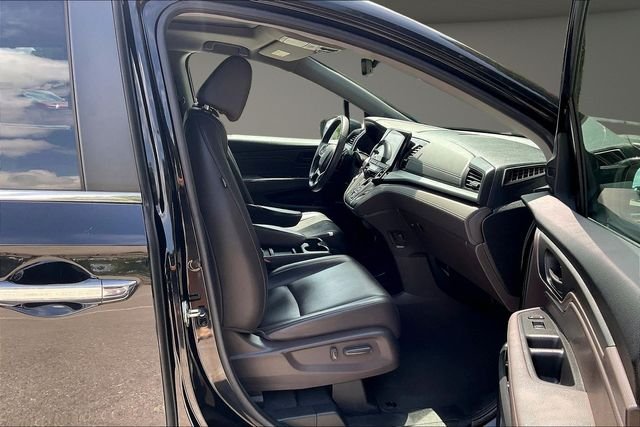 Used 2020 Black Honda EX-L image 7