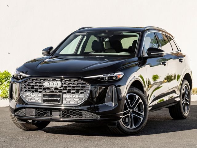 2025 Audi Q5 40 Premium Plus's photo